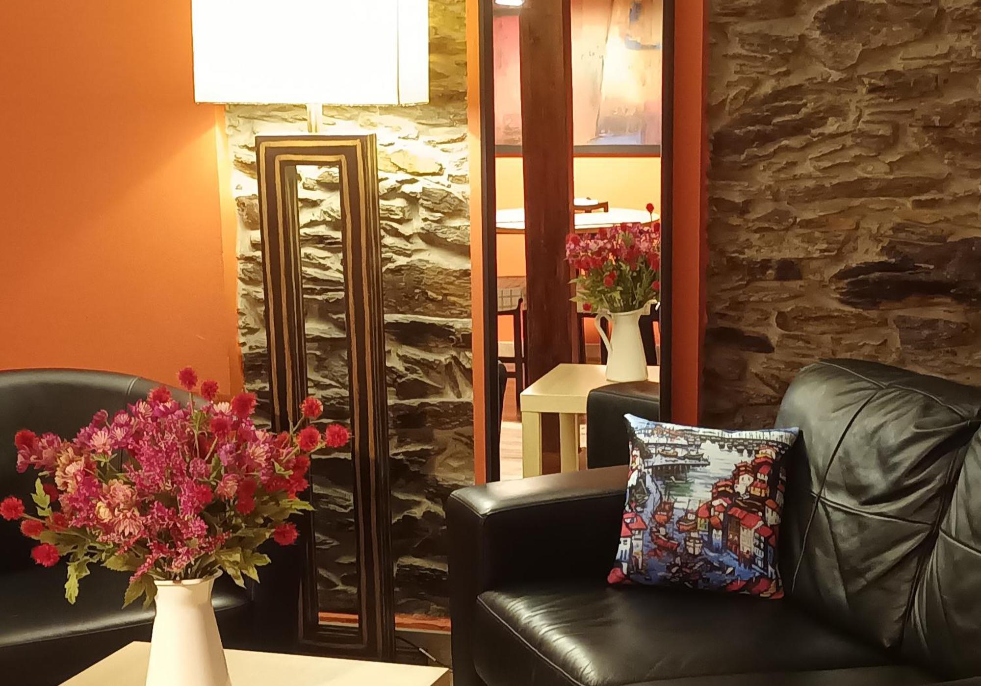 Apartamentos La Casa Del Pintor Кудилеро Стая снимка